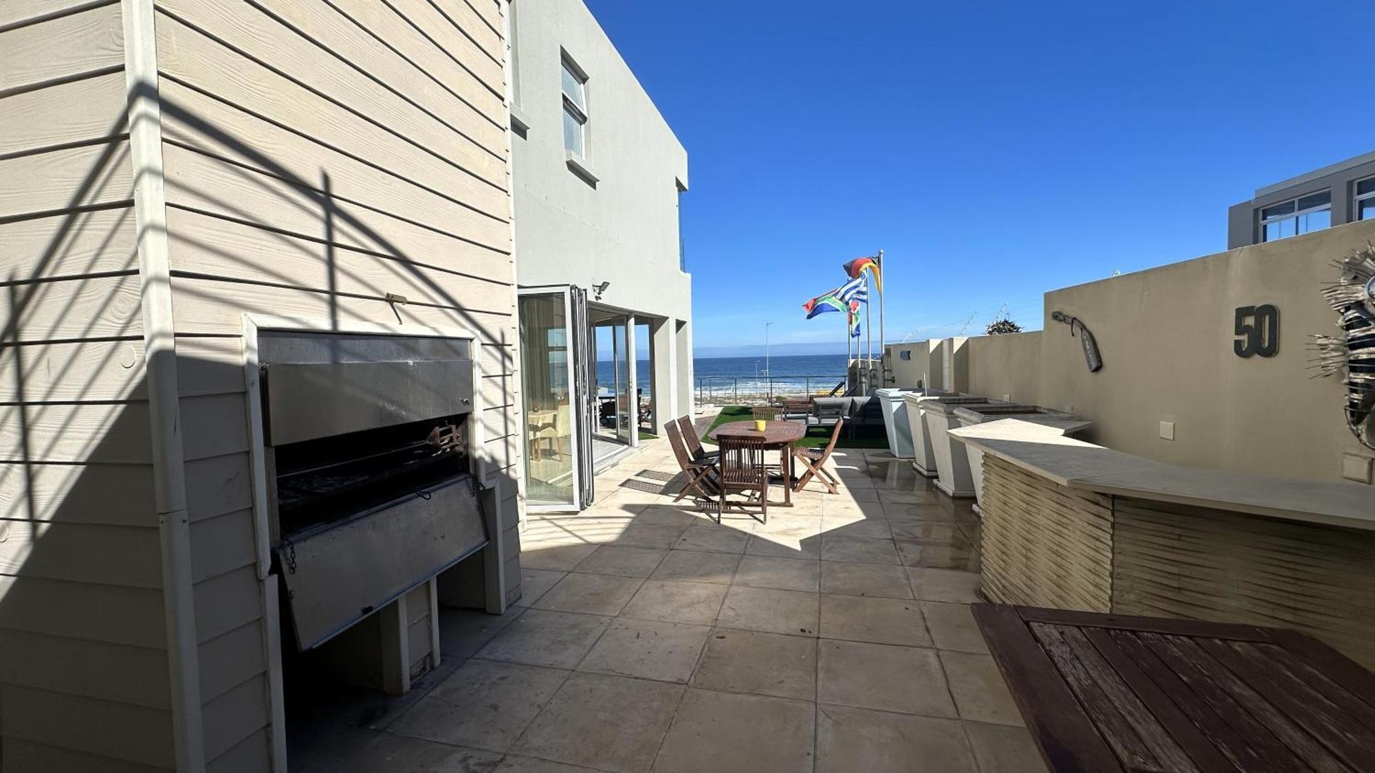 Oceansnest Guest House Блаубергстранд Экстерьер фото