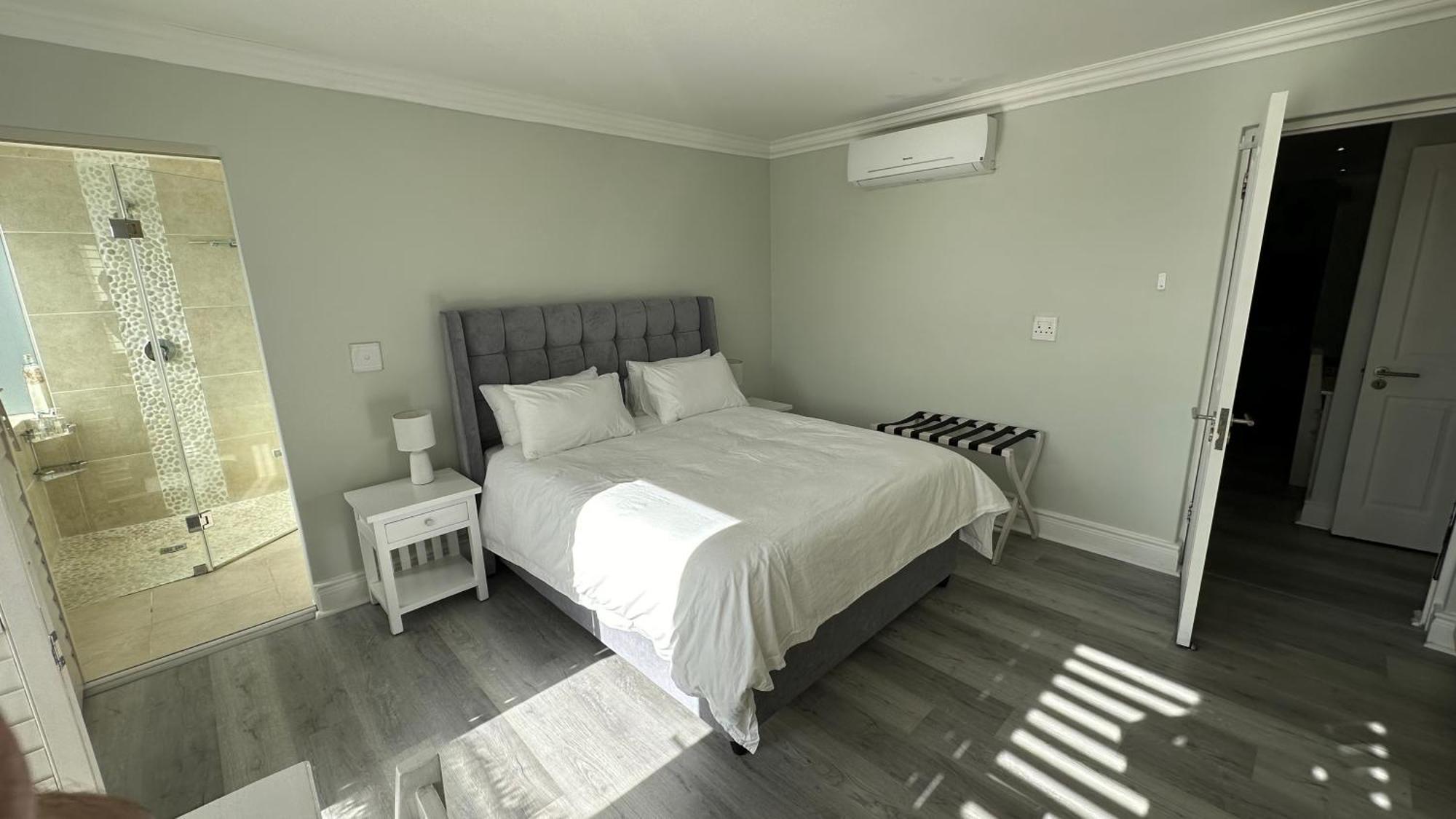 Oceansnest Guest House Блаубергстранд Экстерьер фото